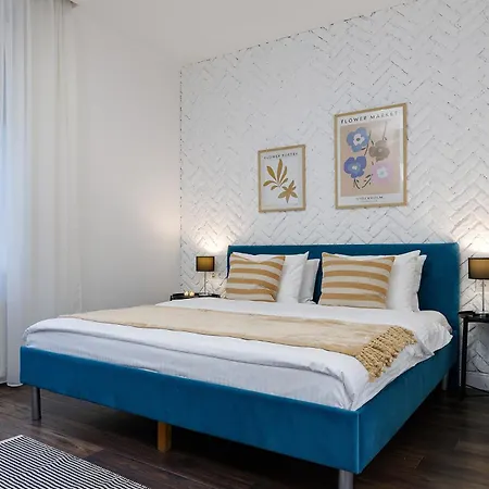 Feel Lviv! Old Апартаменти *