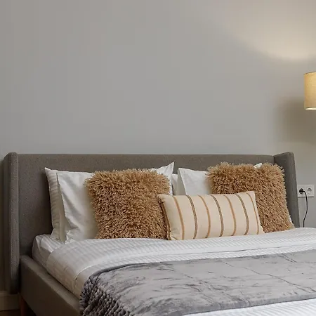 Feel Lviv! Old Апартаменти Львів