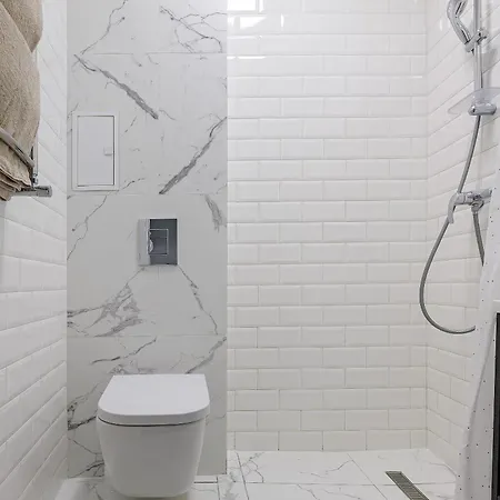 Feel Lviv! Old * إلفيف