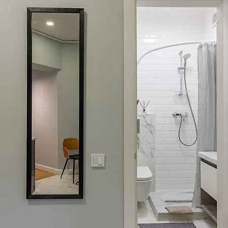 Apartamento Feel Lviv! Old *