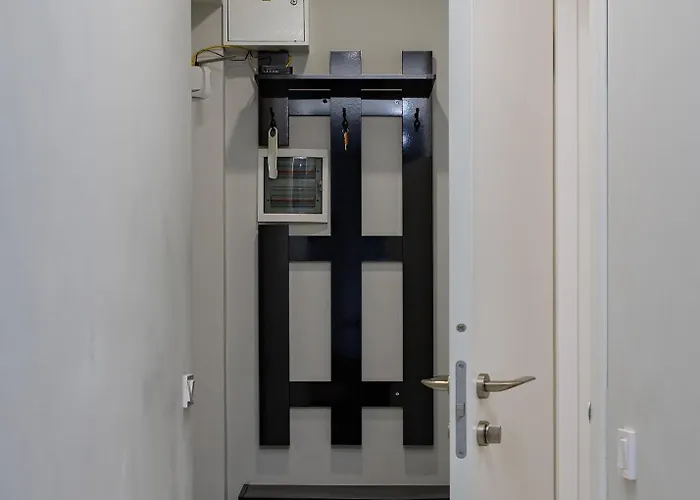 Feel Lviv! Old Apartment