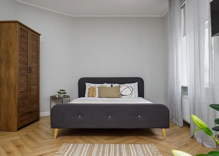 Apartamento Feel Lviv! Old *