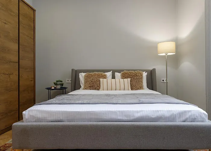 Feel Lviv! Old * Leópolis