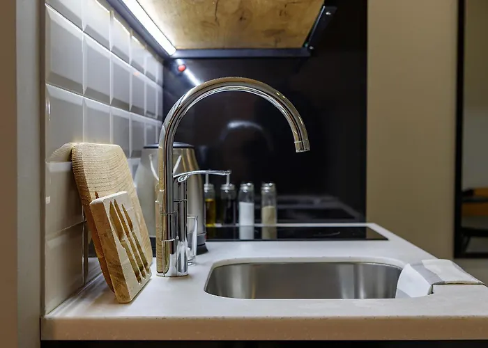 Feel Lviv! Old Apartment Lviv